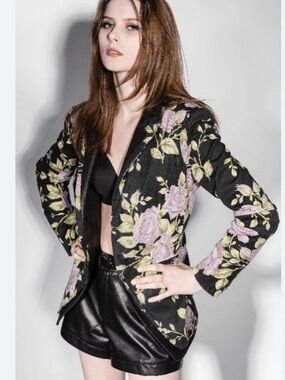 RAG AND BONE BAILEY FLORAL
BLAZER SIZE 4
